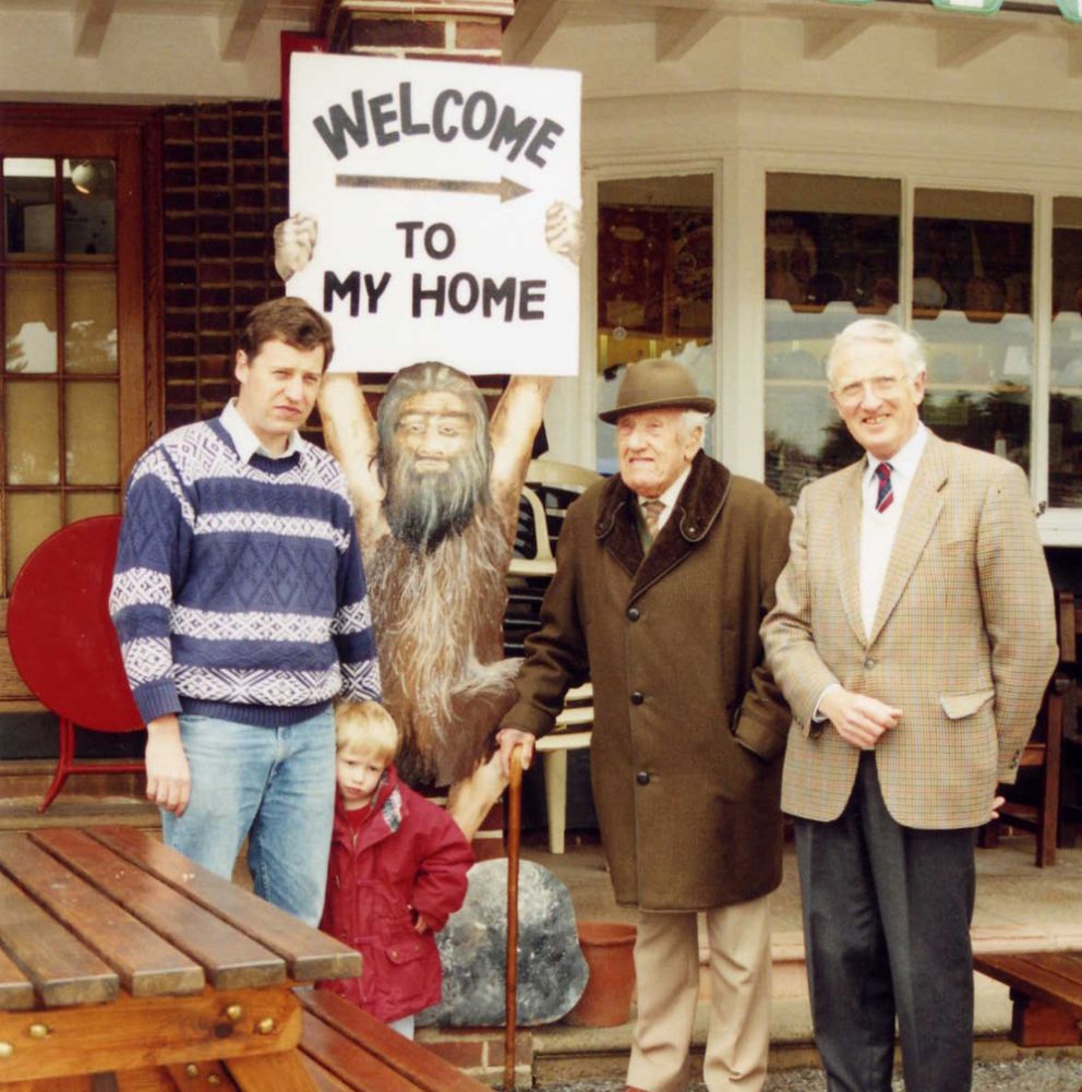The Powe Family | Kents Cavern, Devon