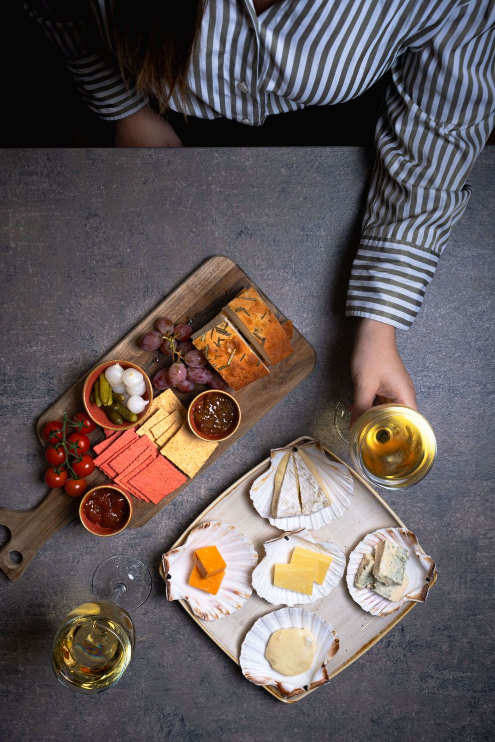 kents cavern cheese tasting experience cheese platter